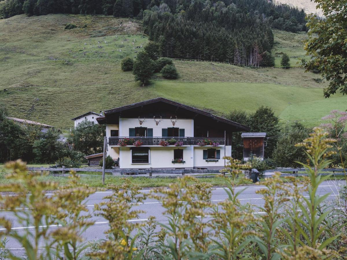 Holiday Home Fusch An Der Glocknerstra E Fusch an der Grossglocknerstrasse Exterior photo
